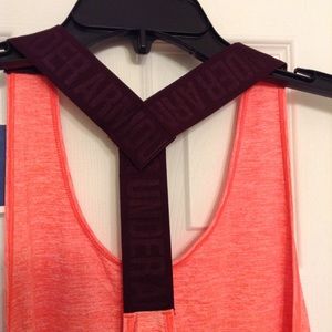 NEW!! Under Armour Athletic Swing Tank. CUTE Y-strap. NWT!